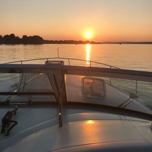 Meet your Posher, Diana